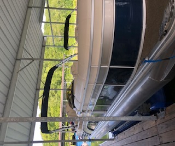 Used Bennington Pontoon Boats For Sale by owner | 2013 Bennington 2375 GCW